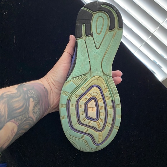 Nike - Picture 6 of 6